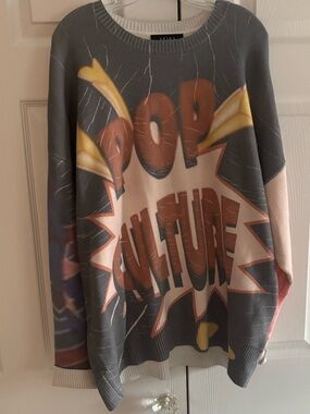 AKIRA Gray Crewneck Sweater with Bold Pop Culture Graphic